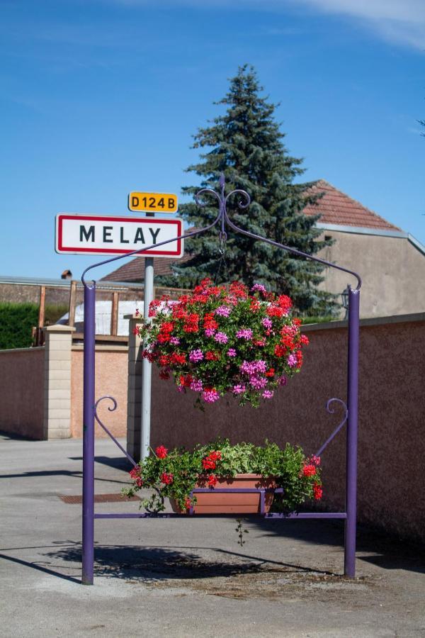 Le Voila Bed and Breakfast Melay  Εξωτερικό φωτογραφία